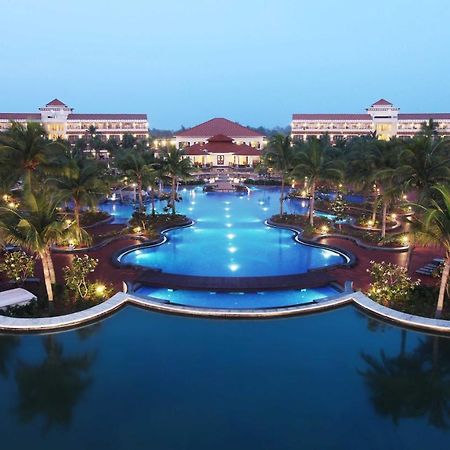 Hotel Ocean Spray Kālapettai Exterior foto